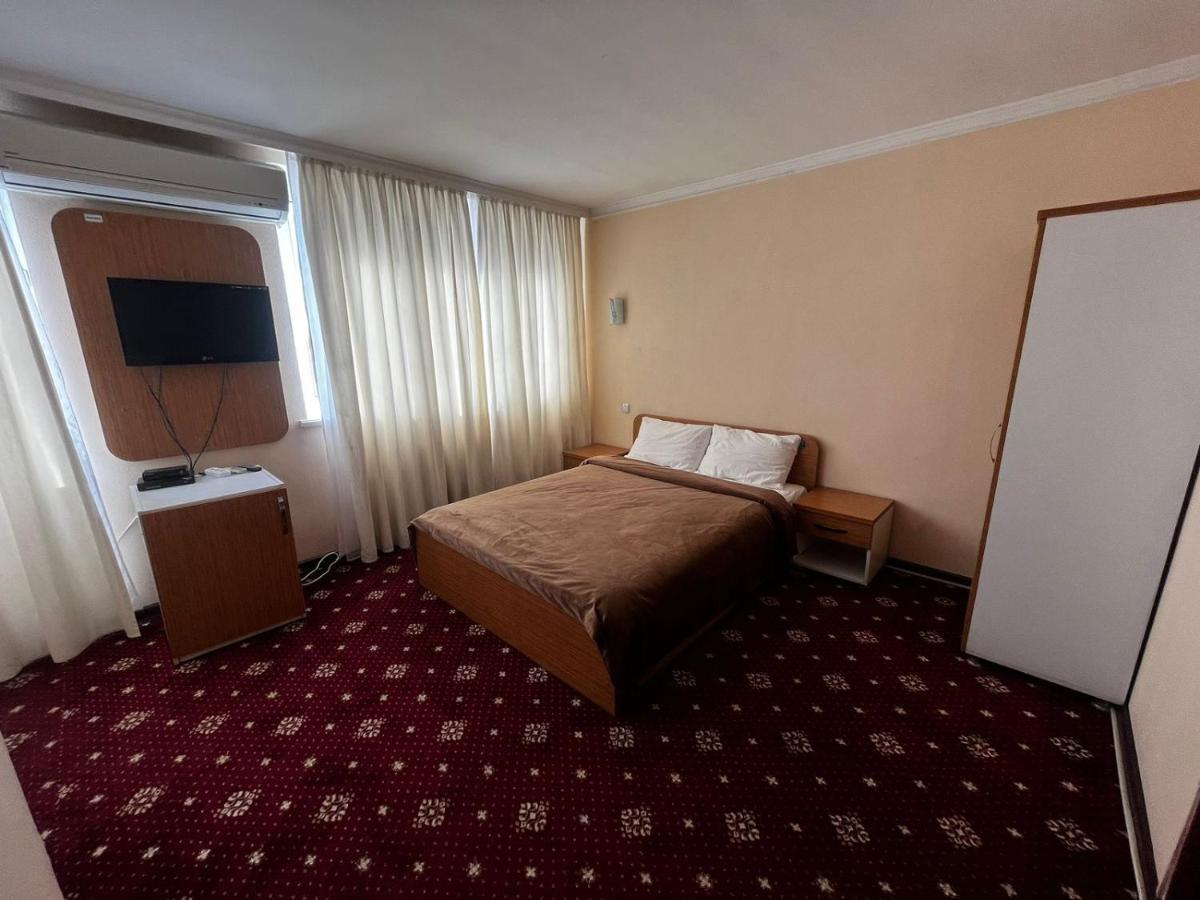 Yassy Hotel, Turkistan المظهر الخارجي الصورة