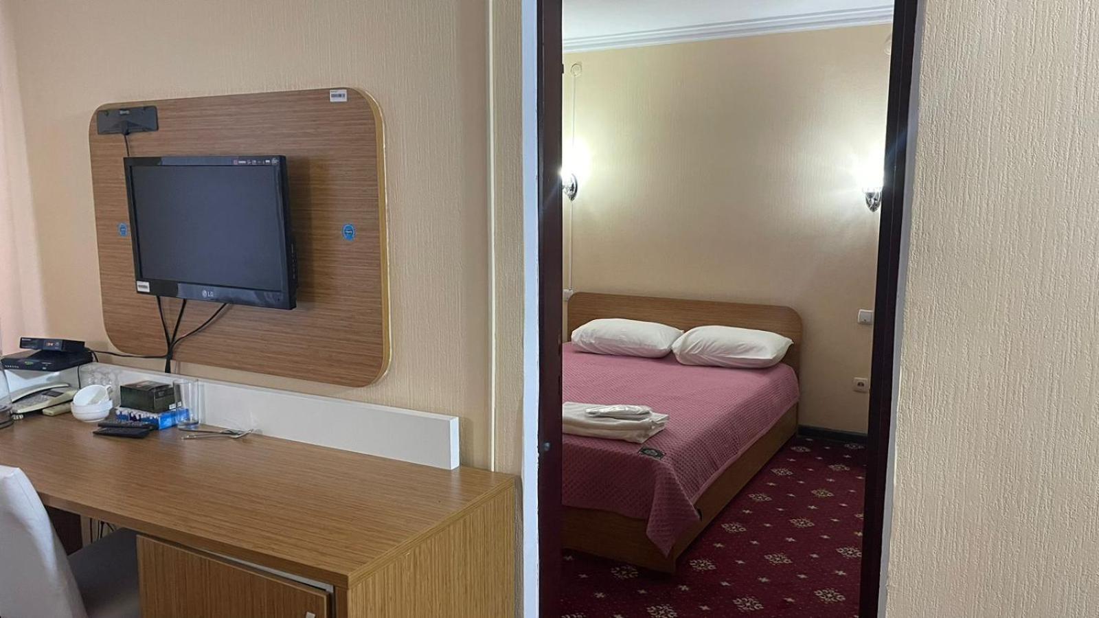 Yassy Hotel, Turkistan المظهر الخارجي الصورة