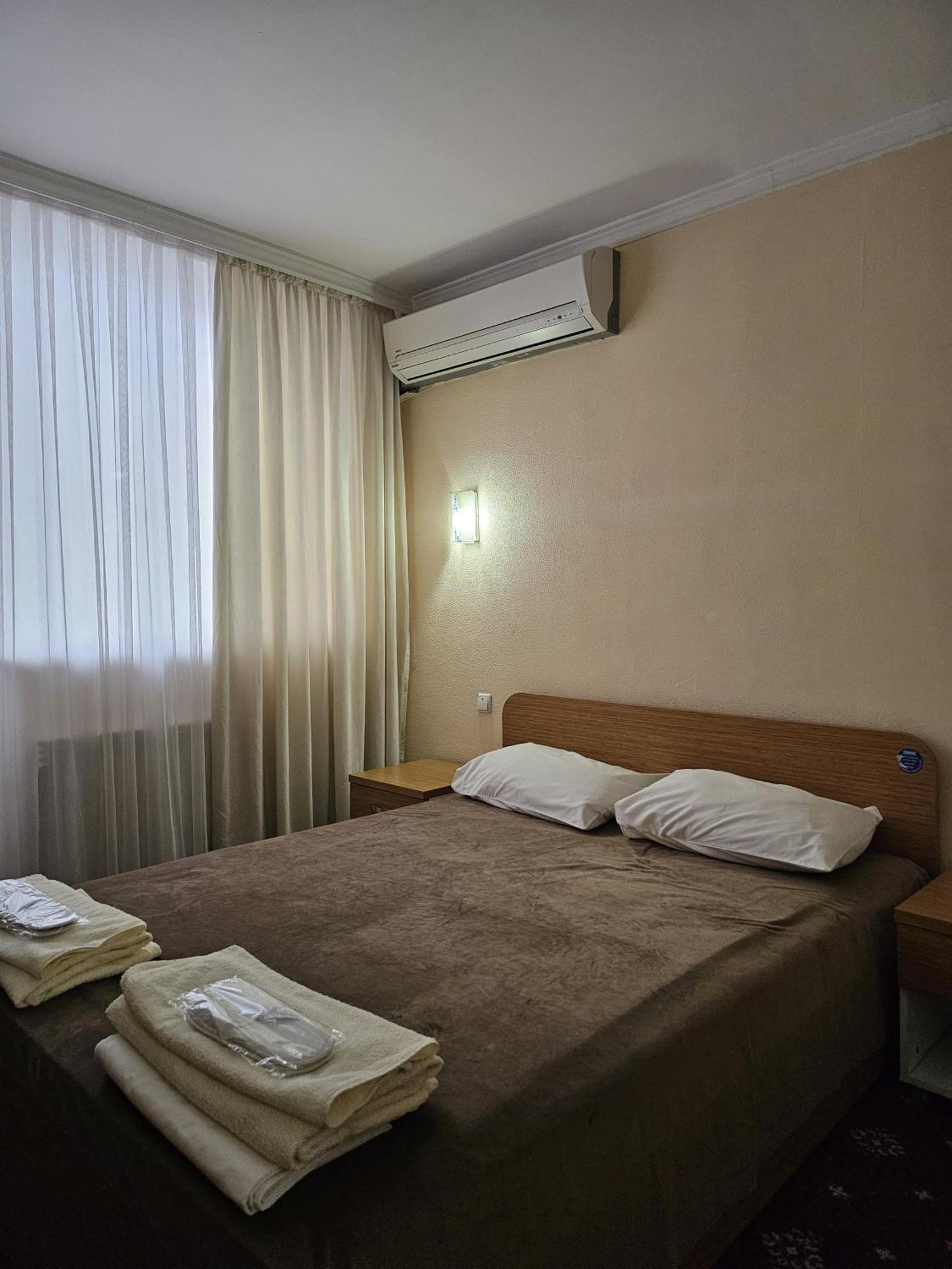 Yassy Hotel, Turkistan المظهر الخارجي الصورة