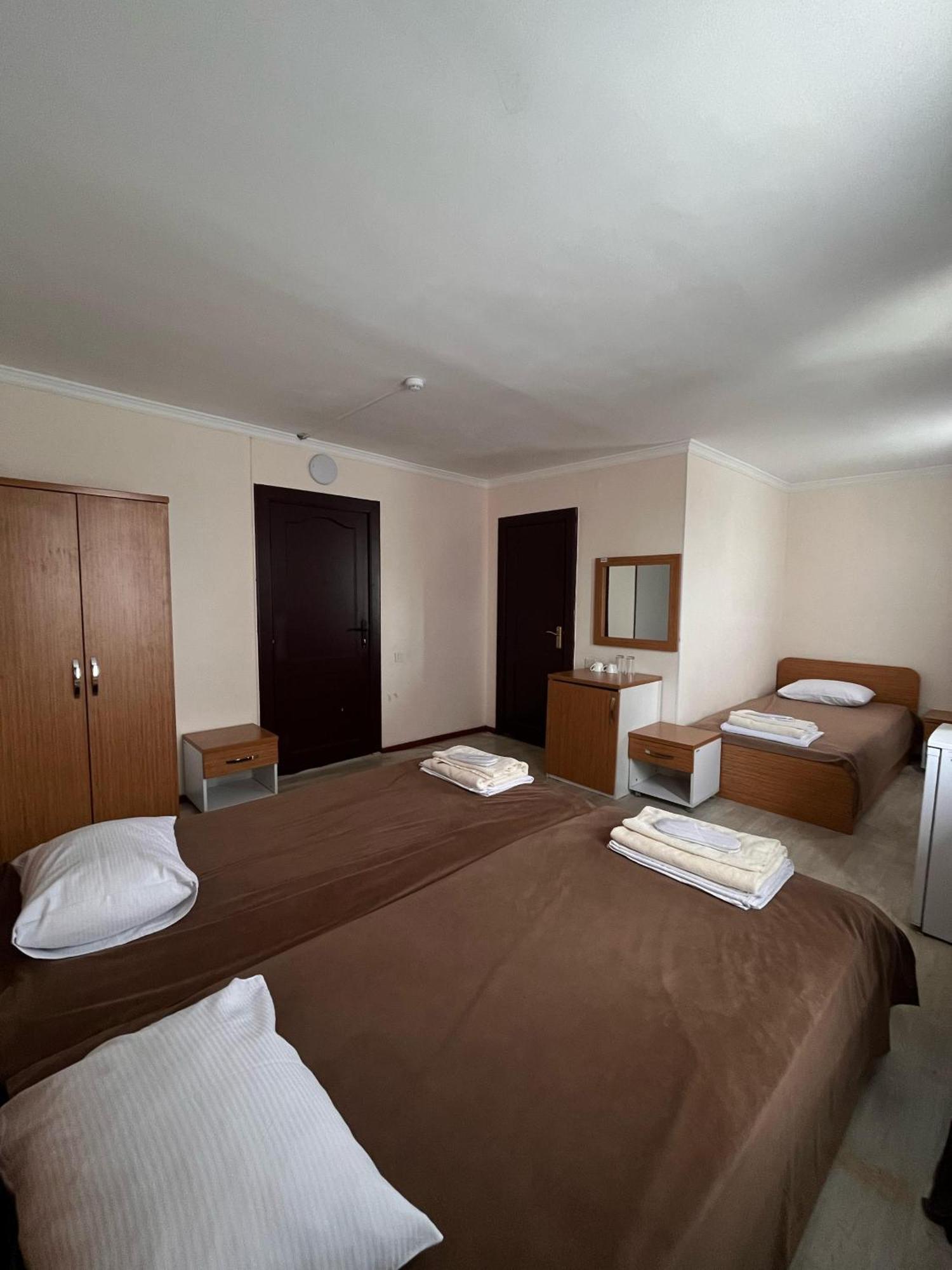 Yassy Hotel, Turkistan المظهر الخارجي الصورة